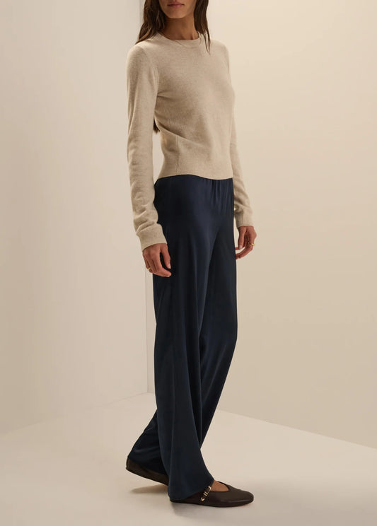 Favorite Daughter Everything Pant in Navy