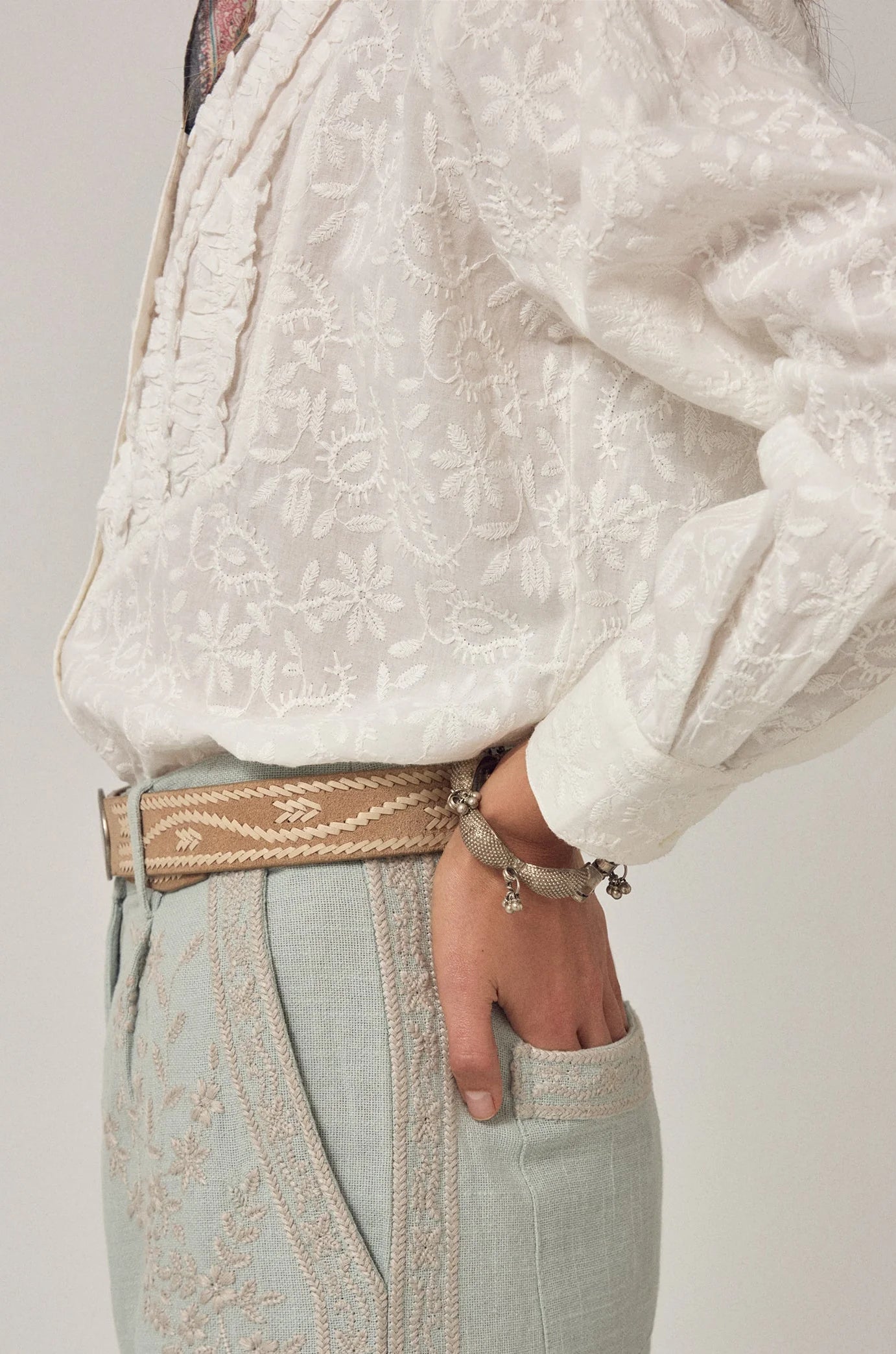 Maison Hotel Romantic Ameba Shirt in Full Moon