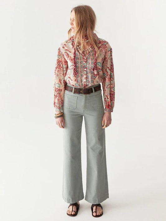 Maison Hotel Tito Tropicana Blouse
