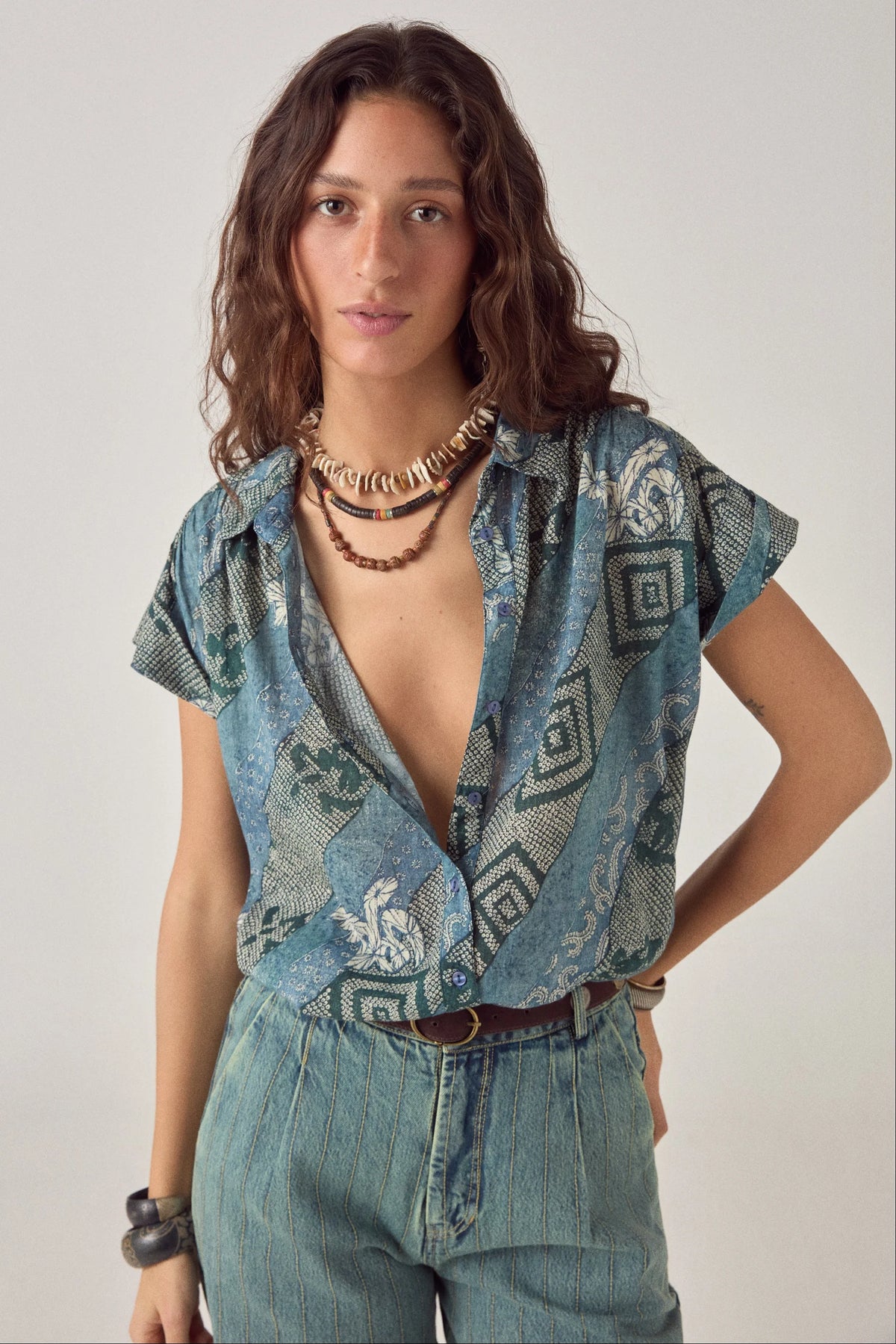 Maison Hotel Ayako Shirt in Indigo Bloom