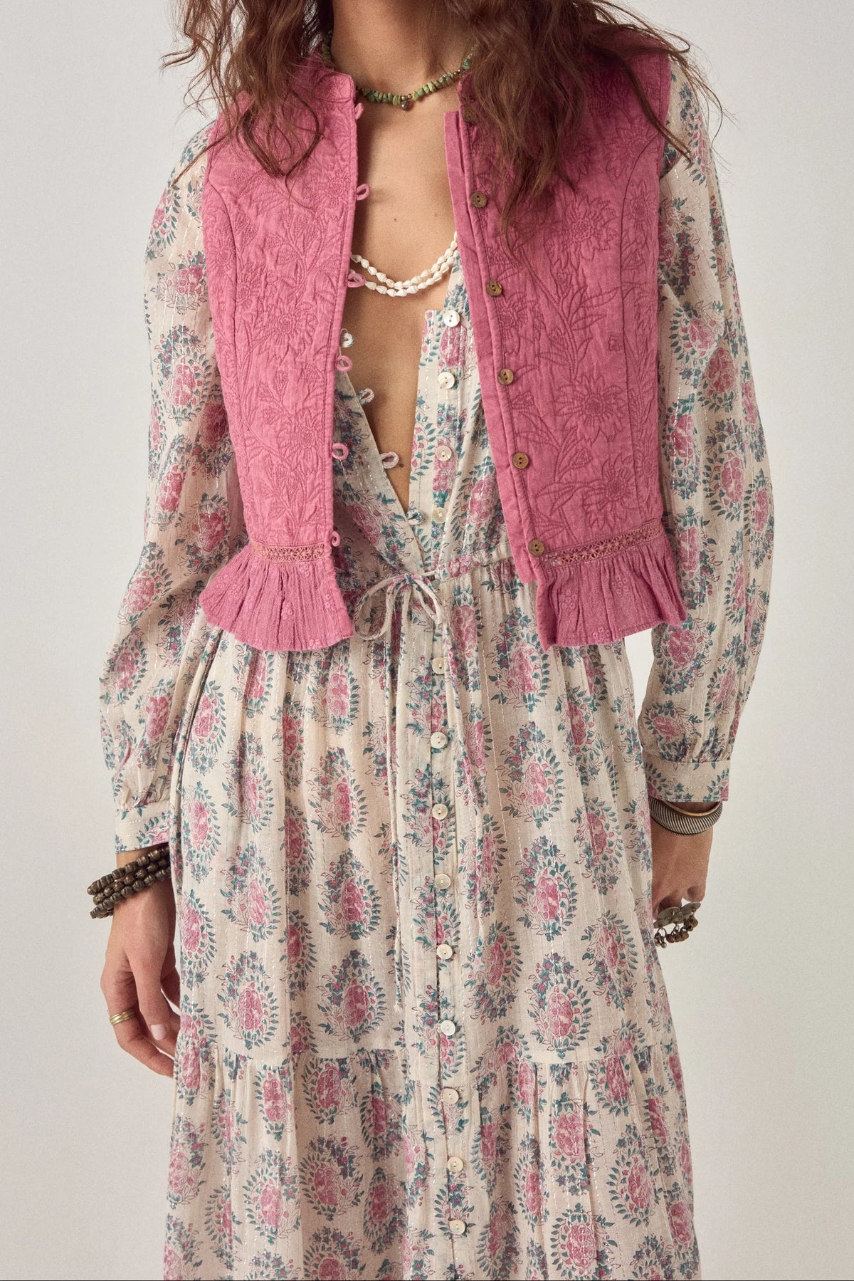 Maison Hotel Mia Vest in Punk Pink