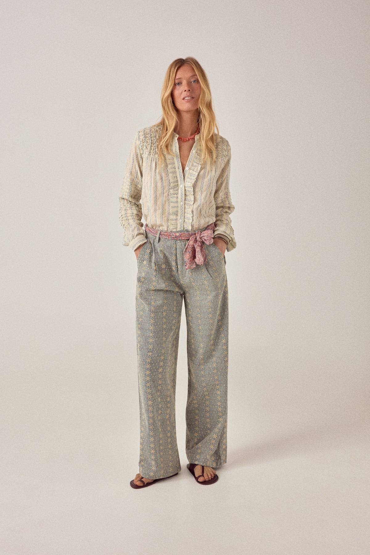 Maison Hotel Allan Scarf in Wild Dust
