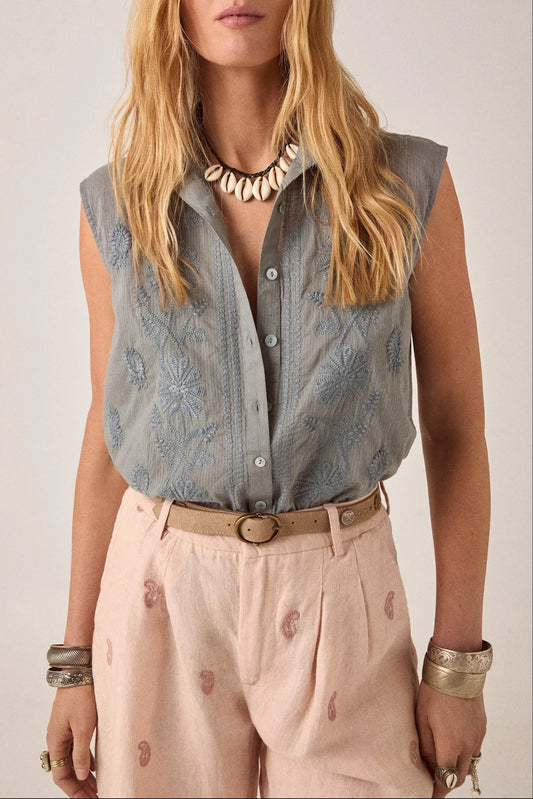 Maison Hotel Blue Bell Sleeveless Shirt in Teal