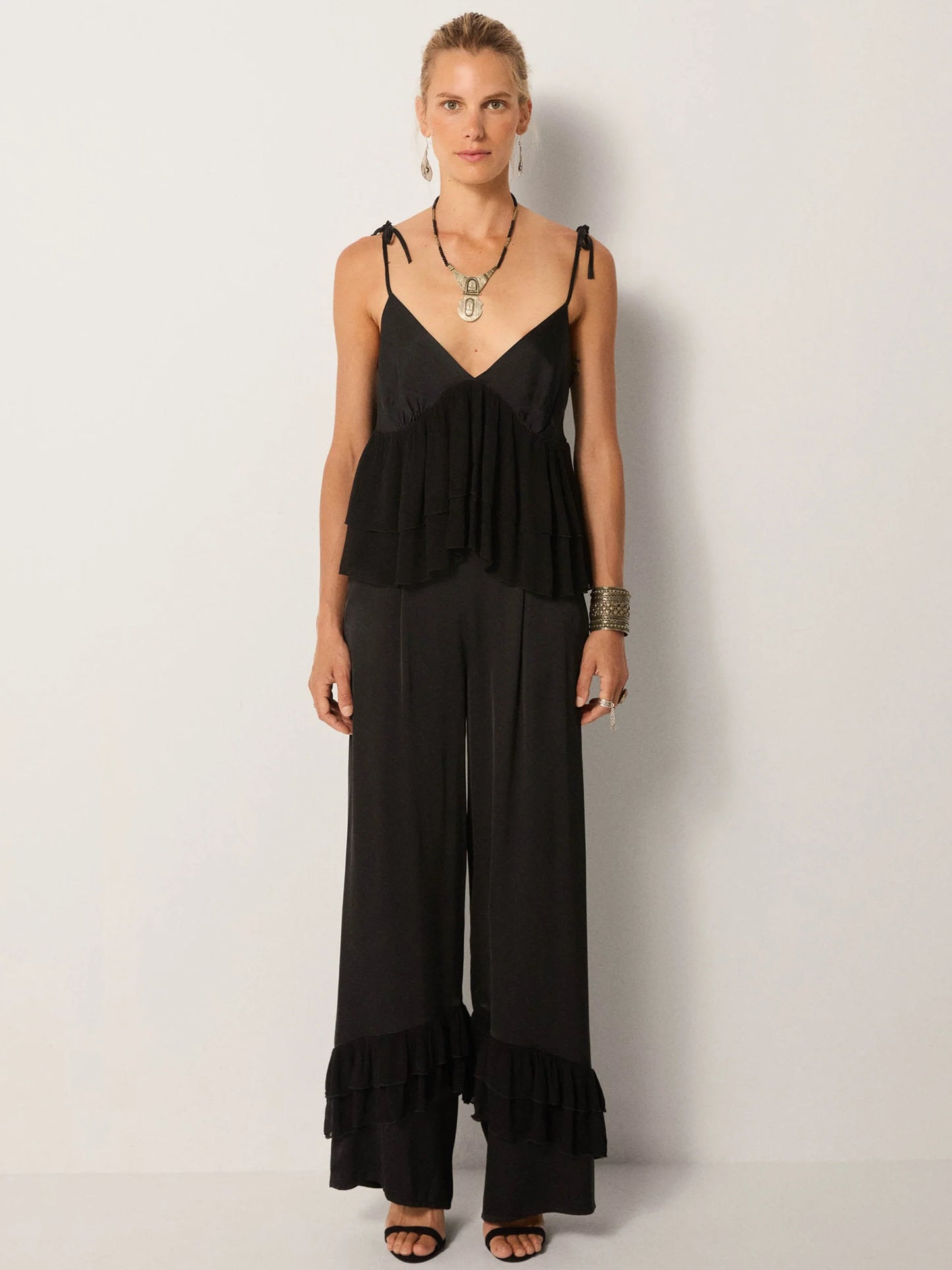 Maison Hotel Claire De Lune Lucia Pant in Noir