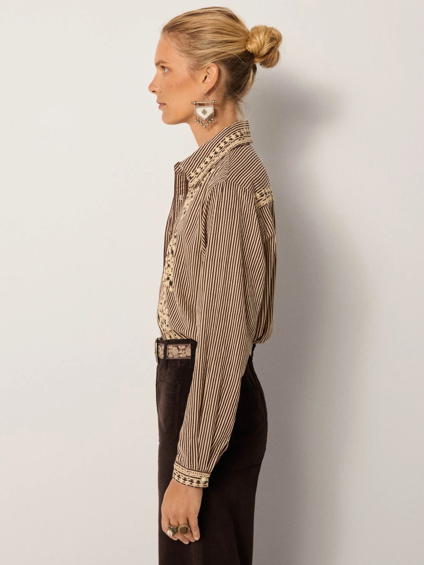 Maison Hotel Bebo Blouse in Cohiba Tobbaco