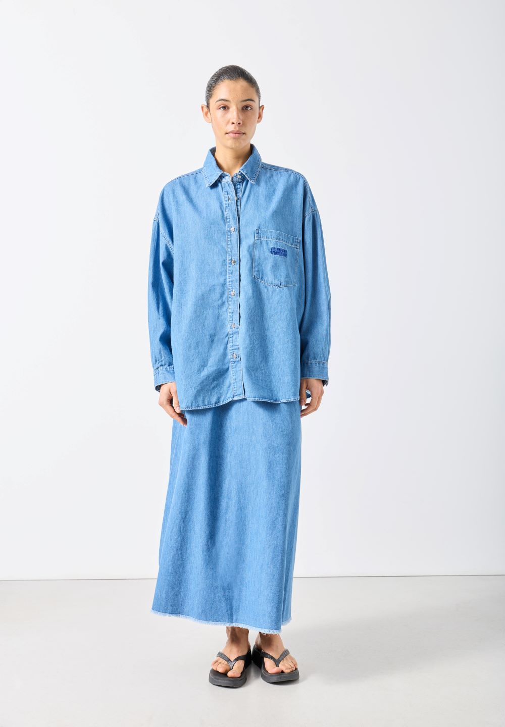 American Vintage Shirts in Medium Blue