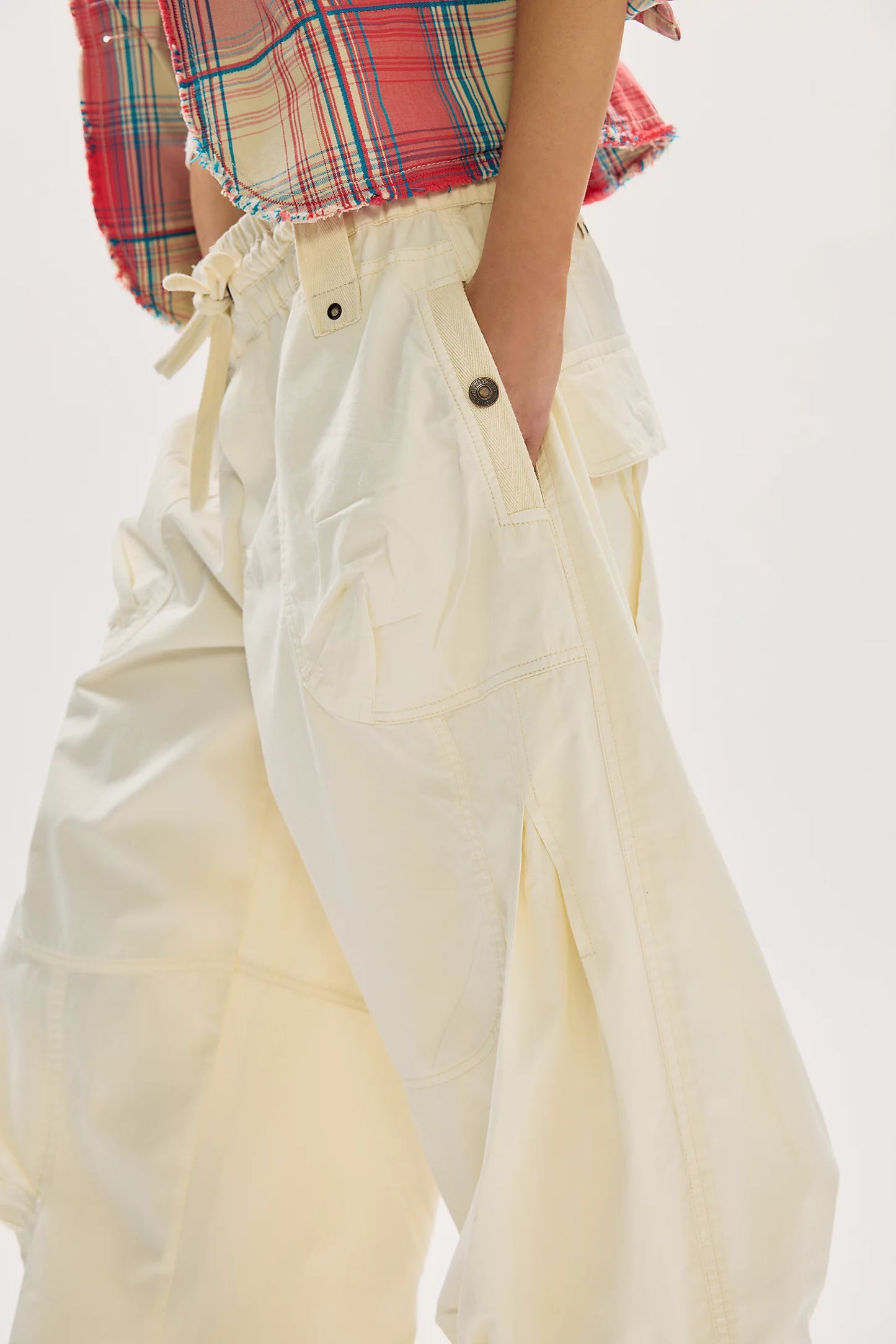 Free People Onset Parachute Pant in Tofu