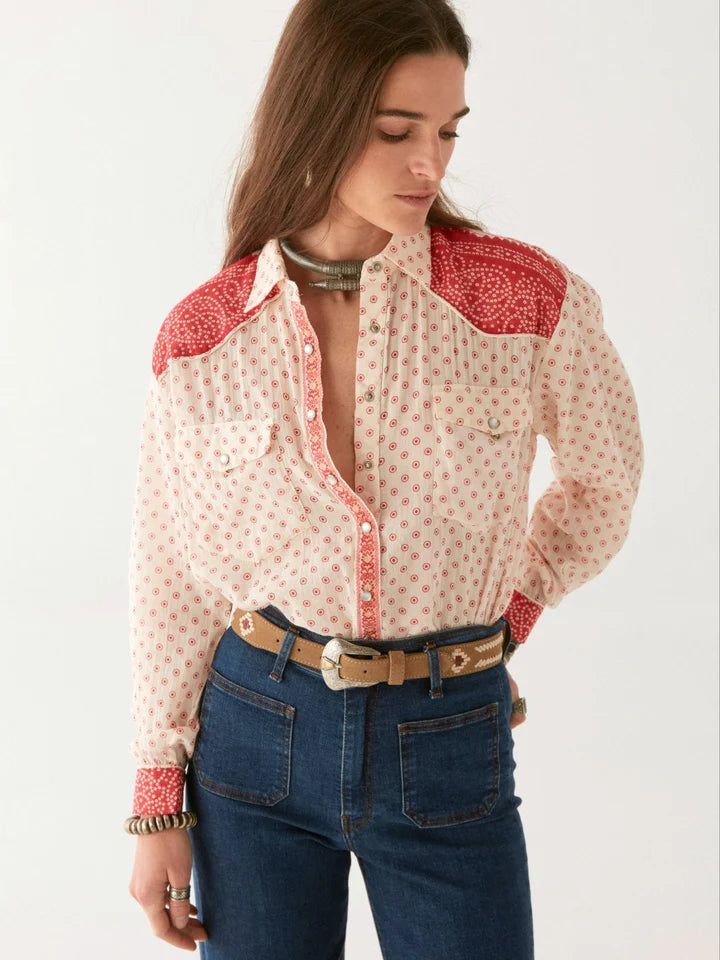 Maison Hotel Navajo Belt